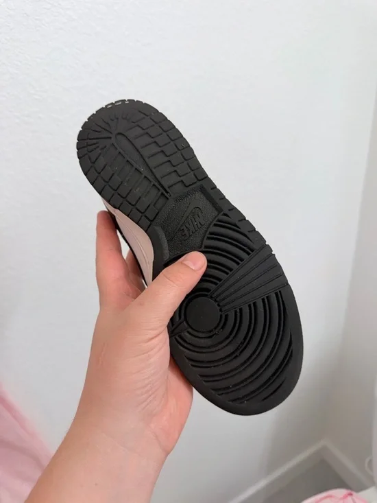 Nike panda dunks - Picture 4 of 9
